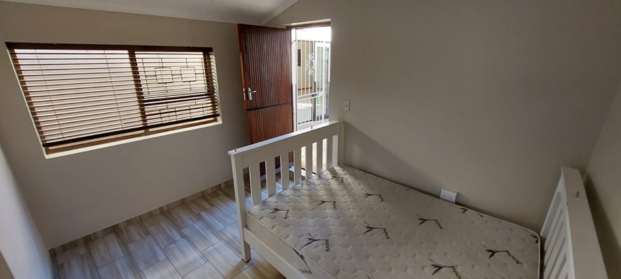 5 Bedroom Property for Sale in Ferreira Town Eastern Cape